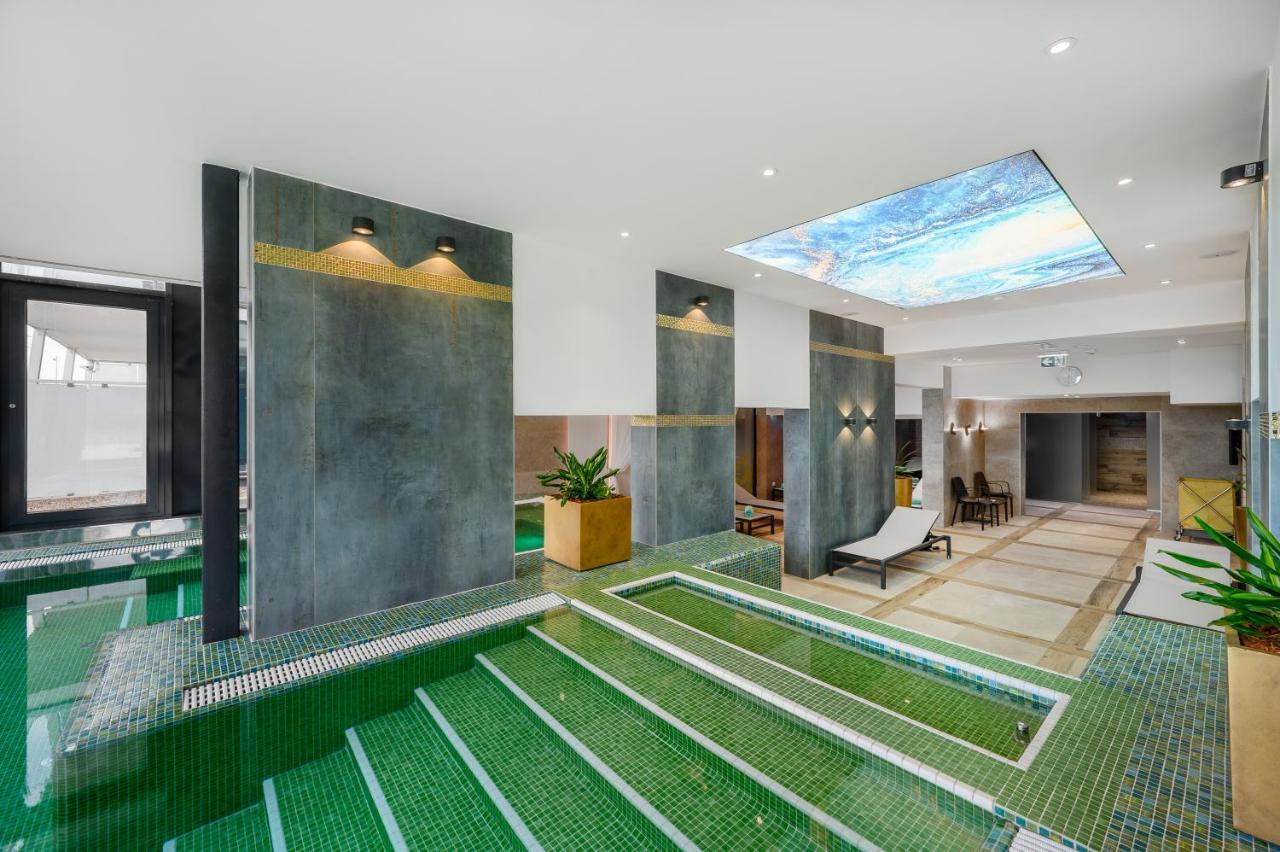 Mercure Center Szálloda 4*