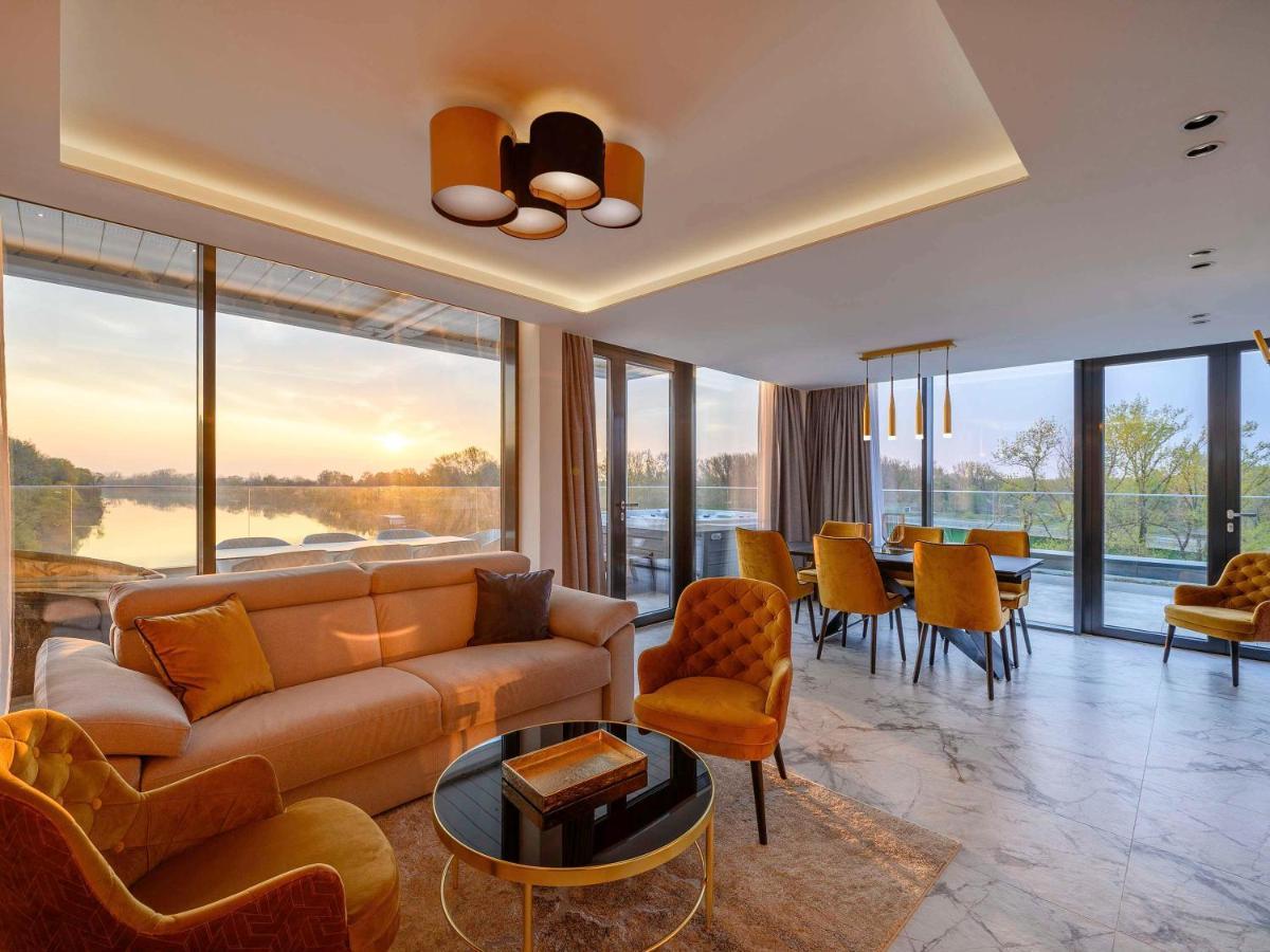 Hotel Mercure Center 4*