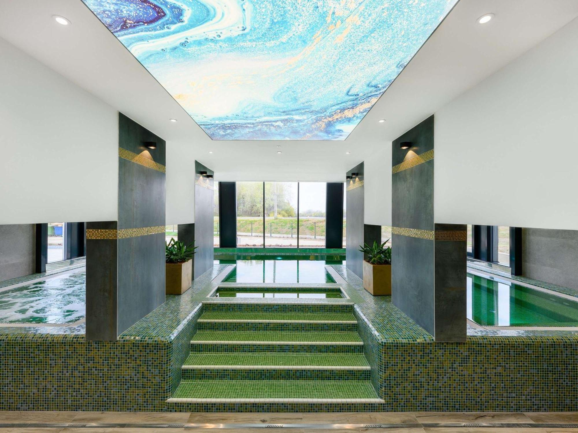 Mercure Center Готель 4*